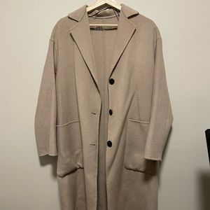 Super chic tan coat